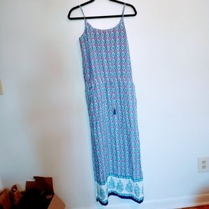 Printed maxi dress. Tommy Bahama size small with pockets and drawstring waist
